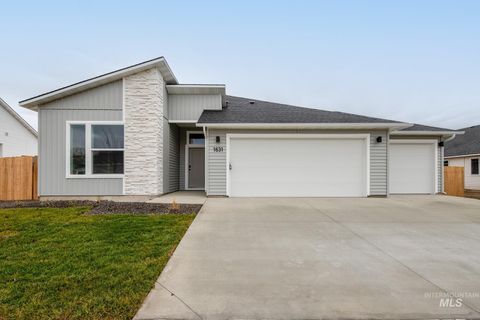 Photo of 2962 W Taiban Creek Dr, Kuna, ID 83634 (MLS # 98979346)