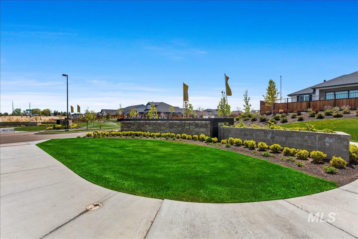View of home's community featuring a residential view