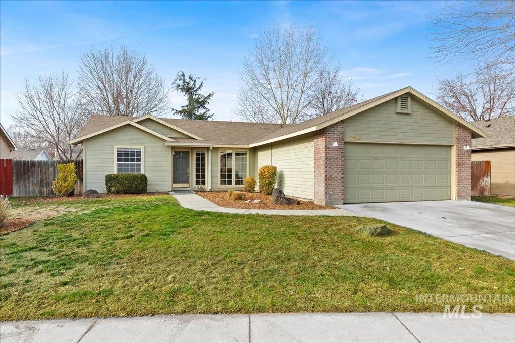 Photo of 7415 N Matlock Ave, Boise, ID 83714 (MLS # 98969201)