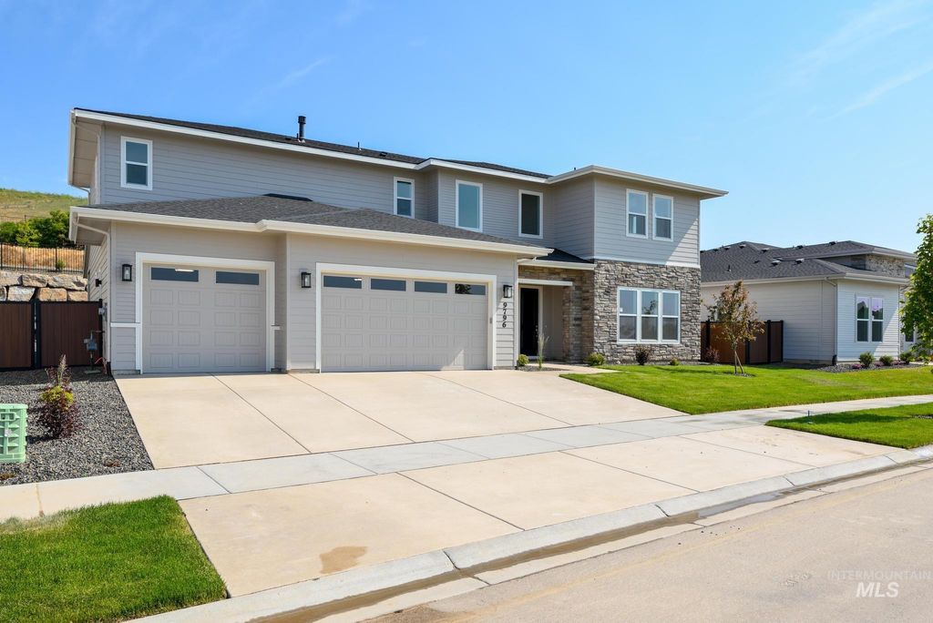 Photo of 9796 W Nicasio Dr, Star, ID 83669 (MLS # 98963655)