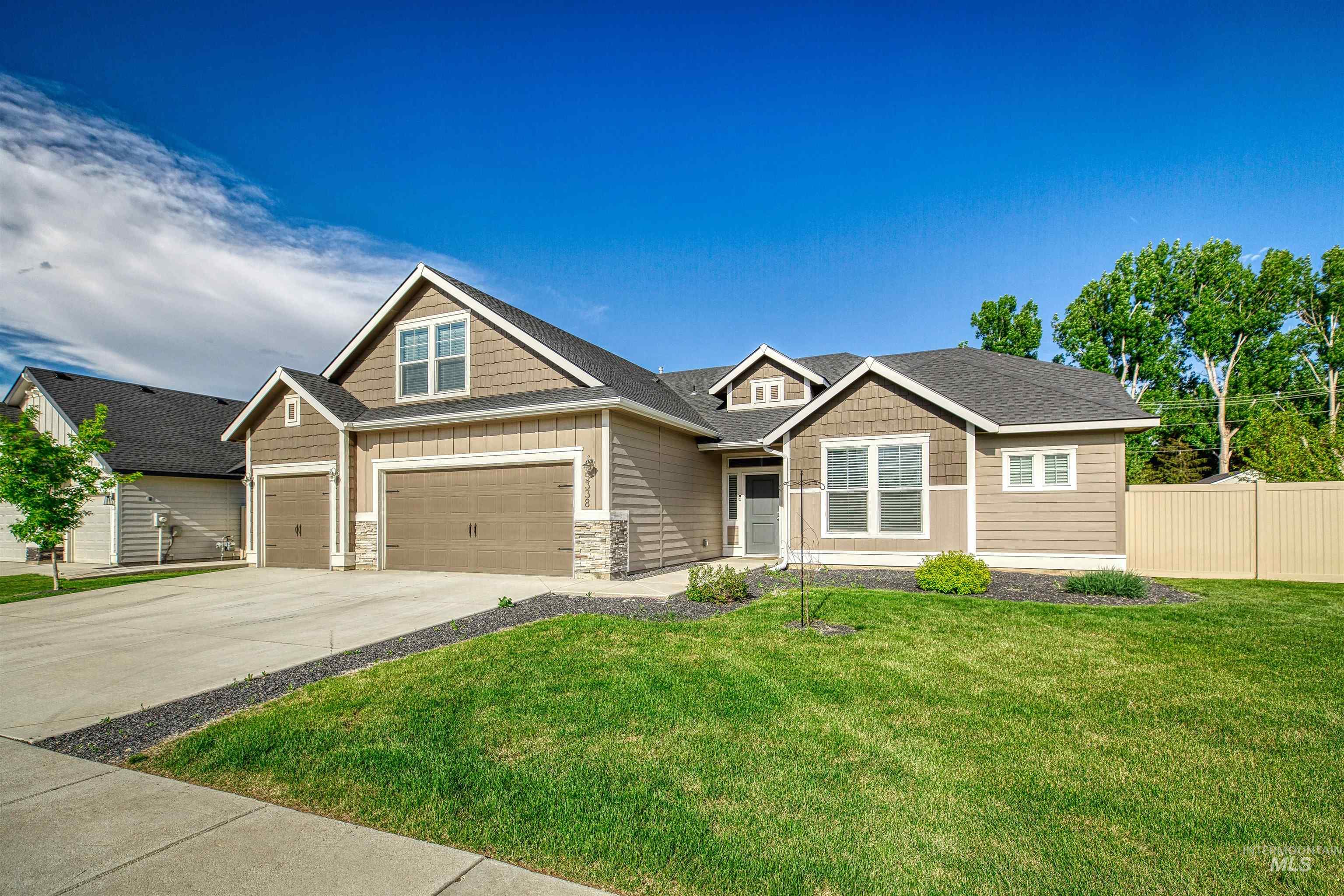 Home For Sale 5338 N Maplestone Ave, Meridian ID 83646 Homie