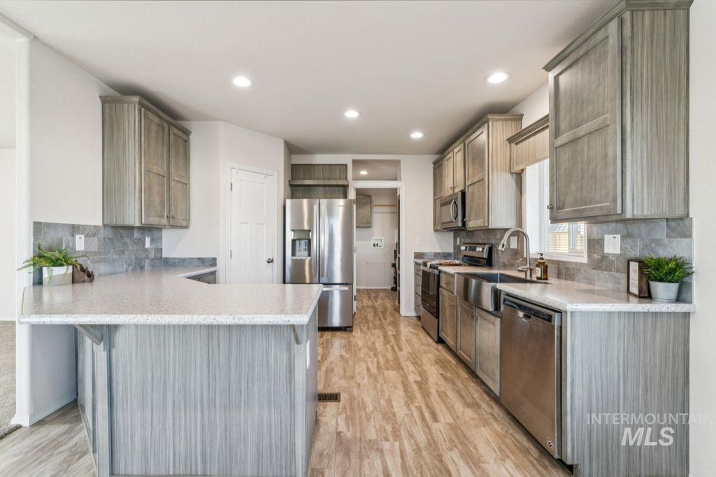 Photo of 2750 Alden Rd #2, Fruitland, ID 83619 (MLS # 98971733)