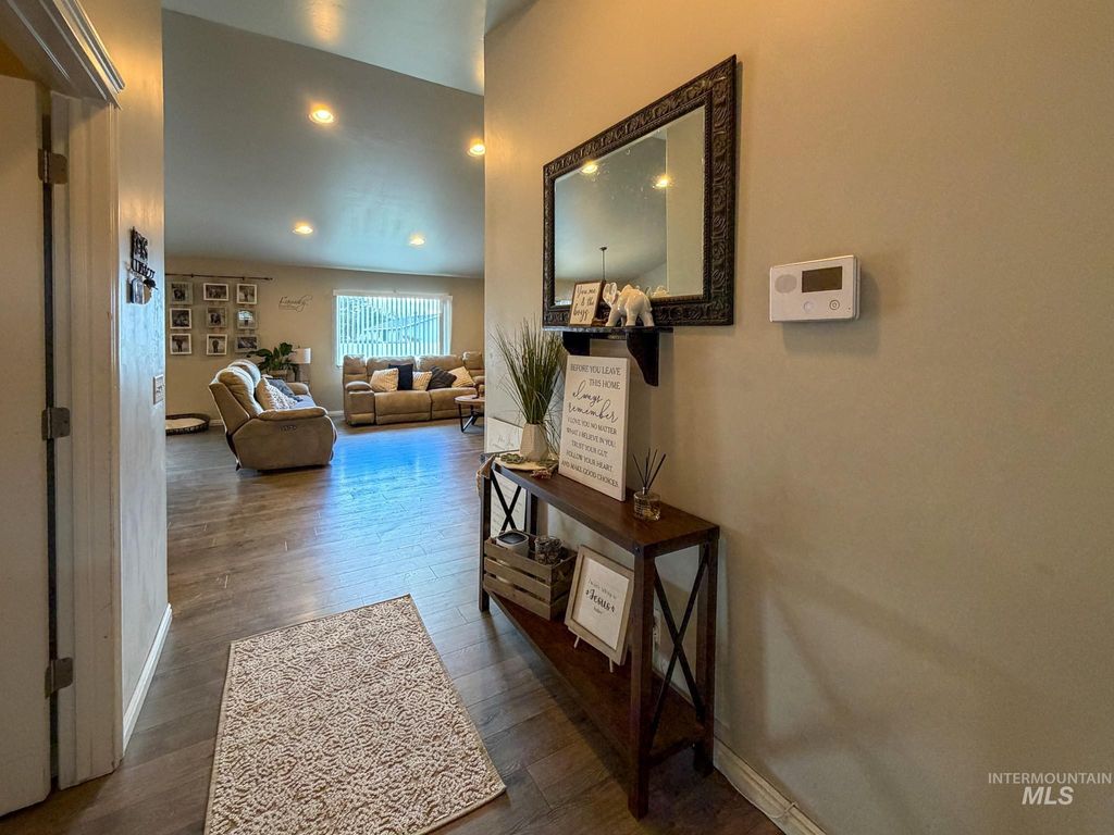 Photo of 2021 L Street, Heyburn, ID 83336 (MLS # 98982730)