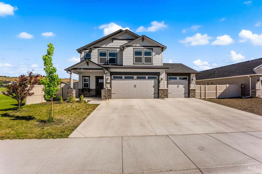 Photo of 10326 W Trident Ridge Dr, Star, ID 83669 (MLS # 98990057)