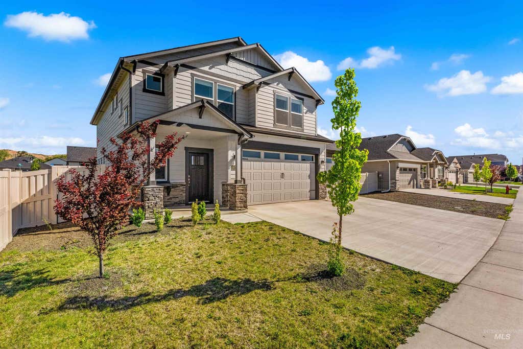 Photo of 10326 W Trident Ridge Dr, Star, ID 83669 (MLS # 98990057)