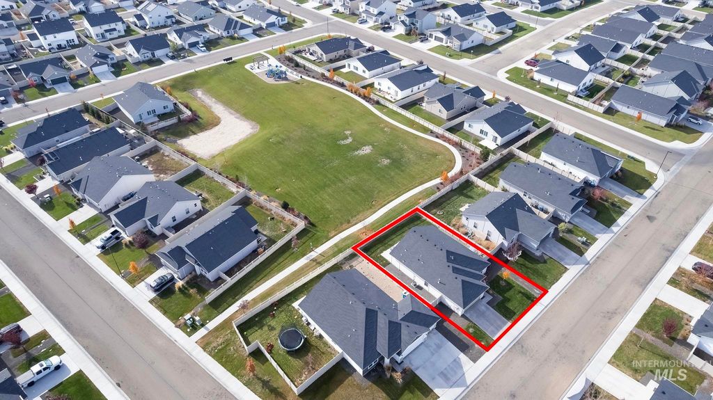 Photo of 12771 Carkhill ST, Caldwell, ID 83607 (MLS # 98986579)