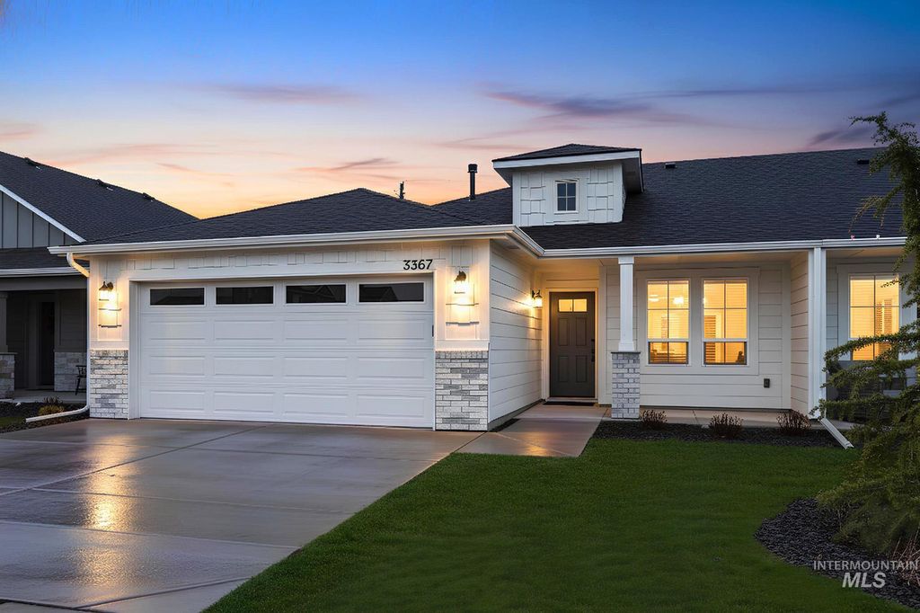 Photo of 3367 15th Ave, Meridian, ID 83646 (MLS # 98971660)