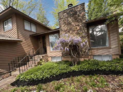 Photo of 5541 N Samson Ave, Boise, ID 83704 (MLS # 98983058)