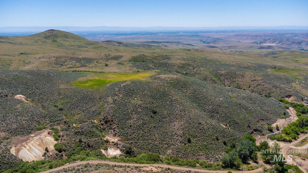 Photo of TBD Pearl, Eagle, ID 83616 (MLS # 98979469)