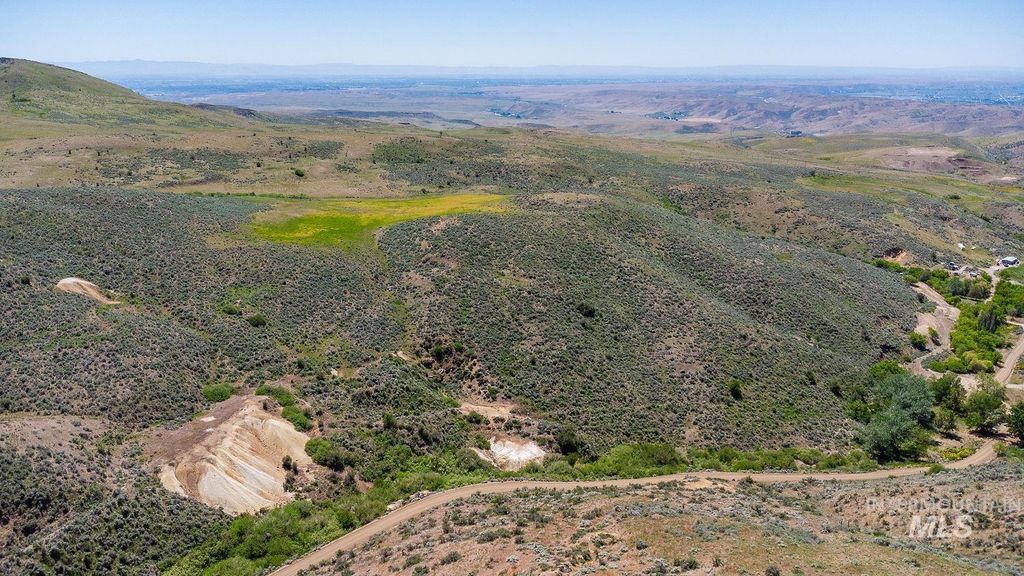 Photo of TBD Pearl, Eagle, ID 83616 (MLS # 98979469)