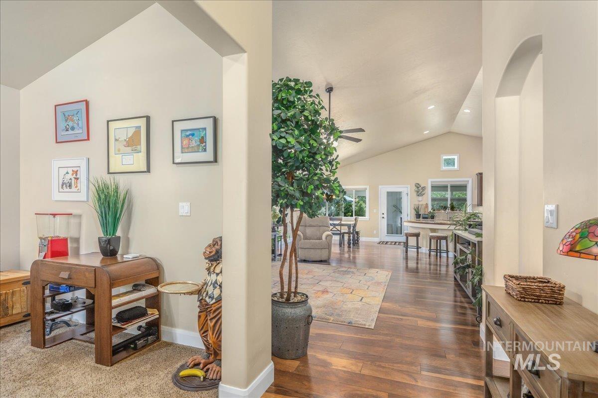 5697 W Combermere Dr