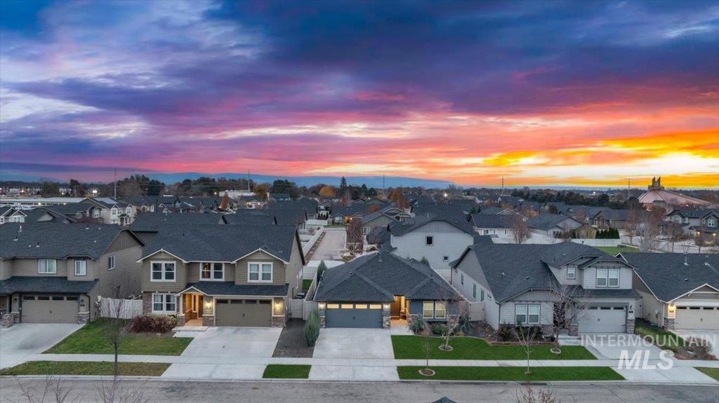 Photo of 1314 N Highwood Ave, Boise, ID 83713 (MLS # 98975994)