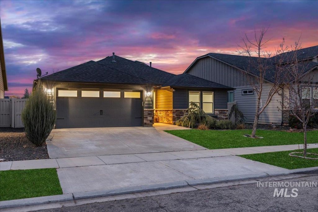 Photo of 1314 N Highwood Ave, Boise, ID 83713 (MLS # 98975994)