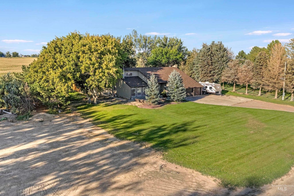Photo of 374 E 400 S, Jerome, ID 83338 (MLS # 99000903)