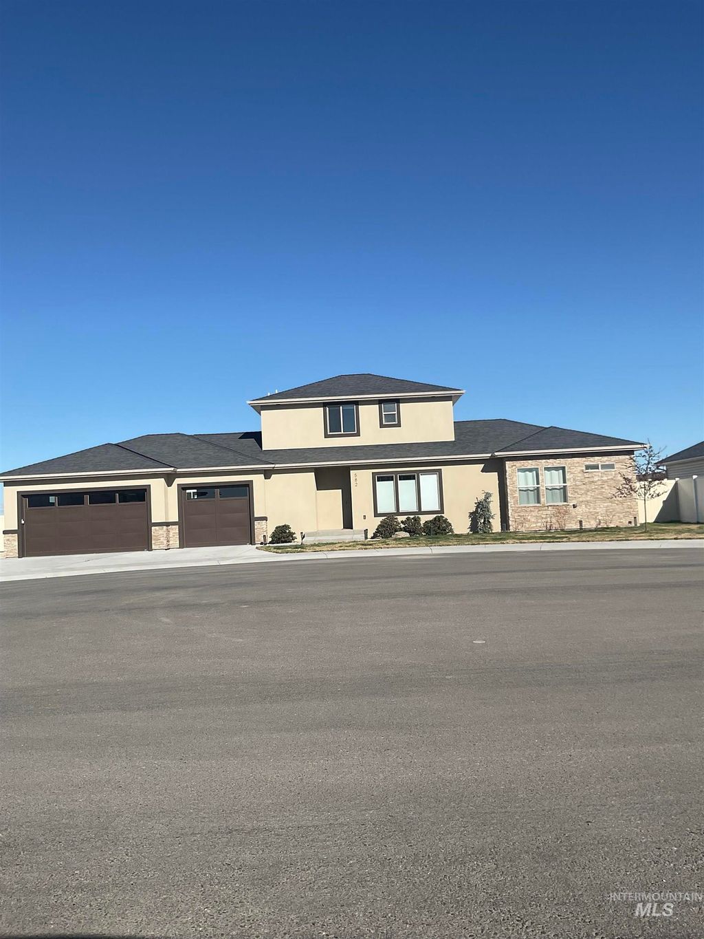 Photo of 582 Pisces Ct, Twin Falls, ID 83301 (MLS # 98980785)