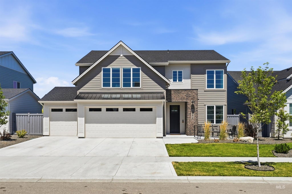 Photo of 10374 Stony Oak St, Nampa, ID 83687 (MLS # 98994257)