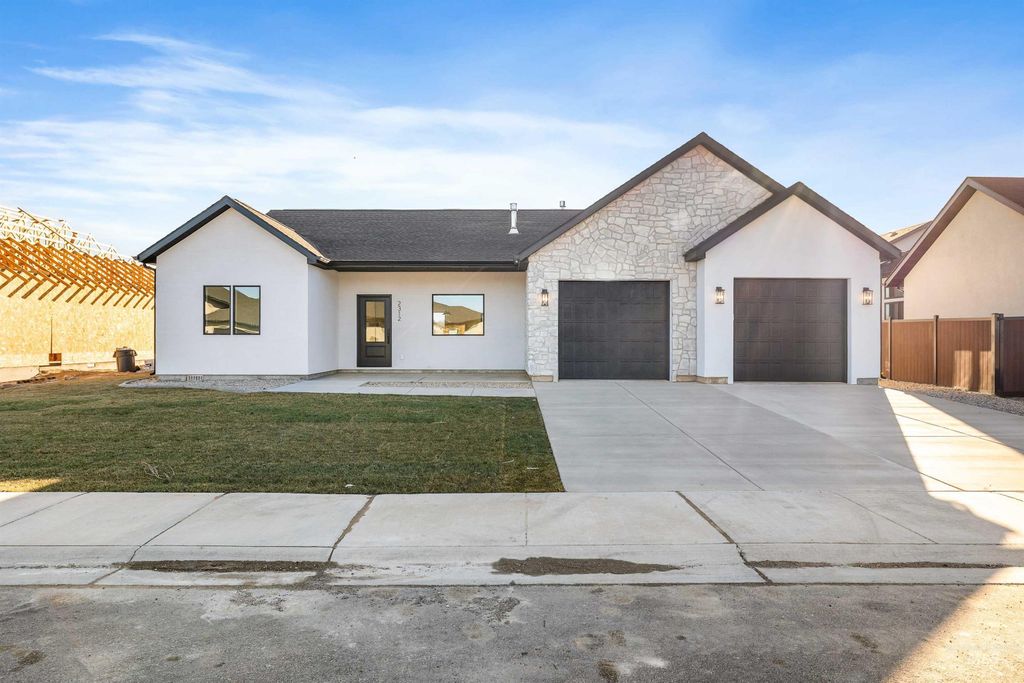 Photo of 2312 Cattail Dr, Twin Falls, ID 83301 (MLS # 98970067)