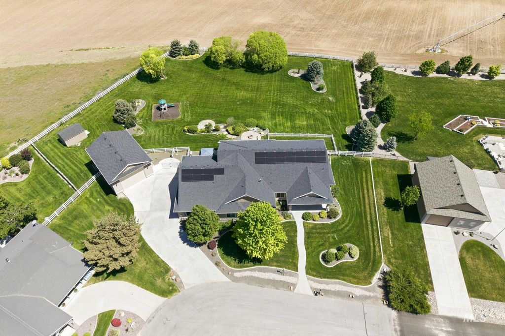 Photo of 5280 N High Prairie Pl, Star, ID 83669 (MLS # 98986450)