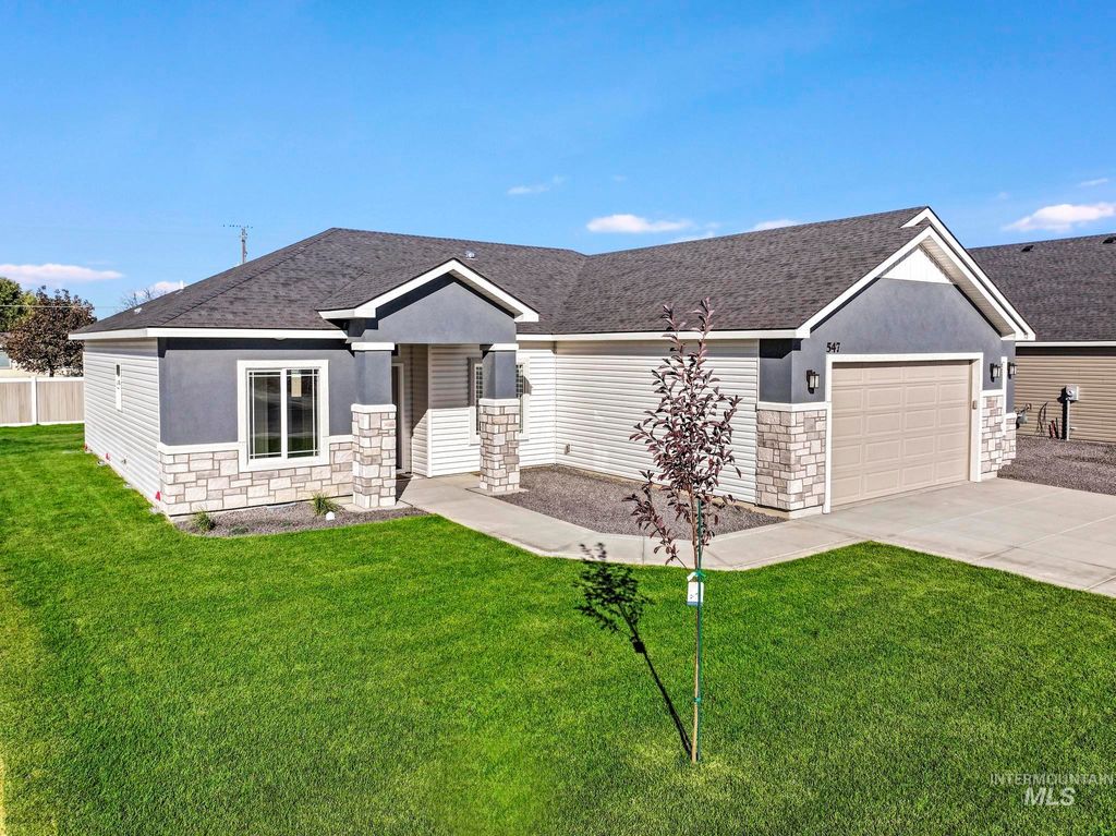 Photo of 547 Eclipse Dr, Twin Falls, ID 83301 (MLS # 98962659)