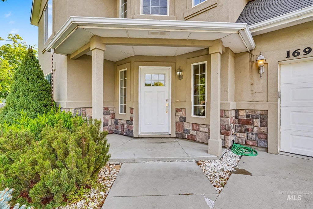 Photo of 16942 N Darmady Loop, Nampa, ID 83687 (MLS # 99000660)