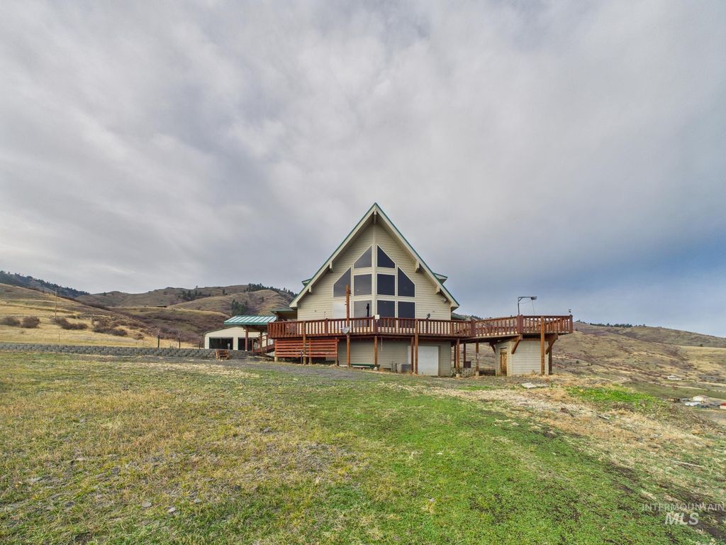 Photo of 190 Meadow View Ln, White Bird, ID 83530 (MLS # 98969870)