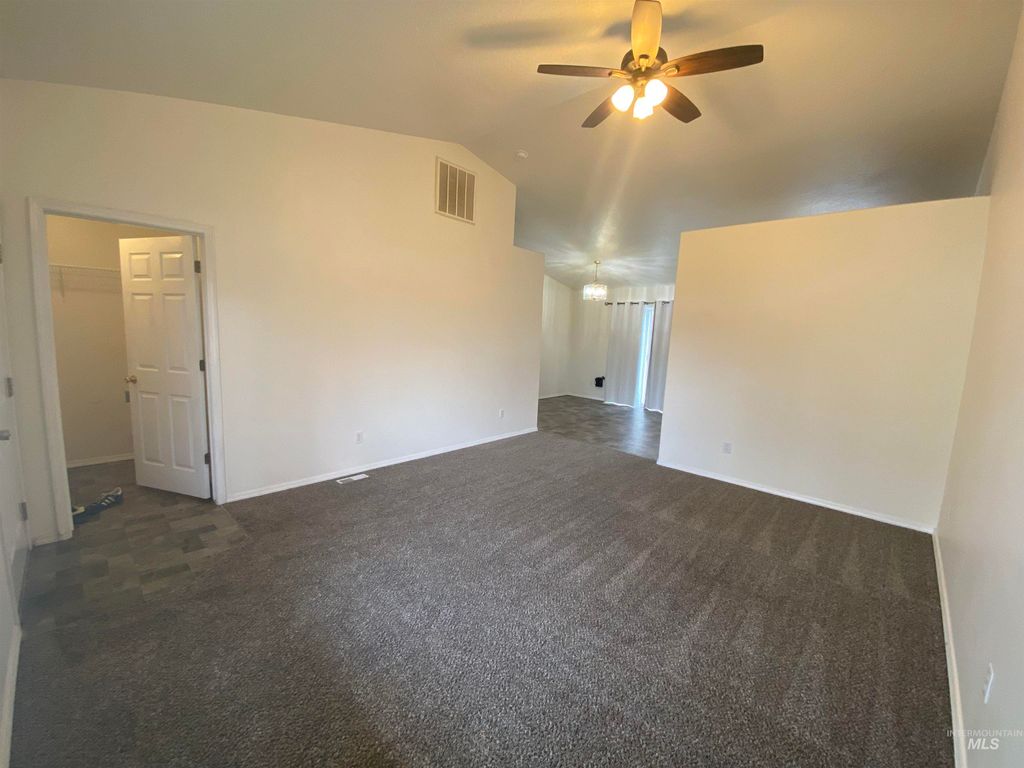 Photo of 107 S Banner Street, Nampa, ID 83686 (MLS # 98977724)