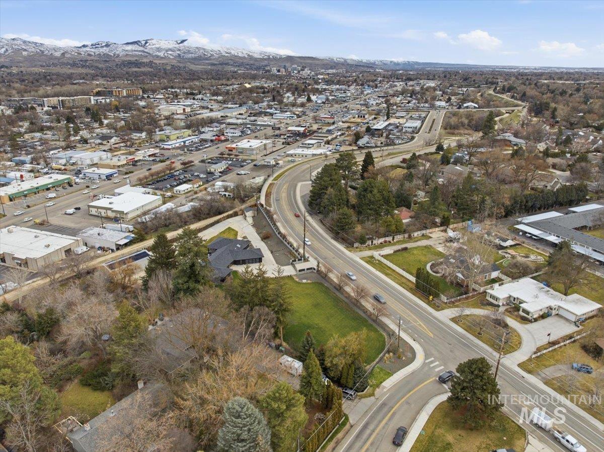 View of property location with a mountainous background