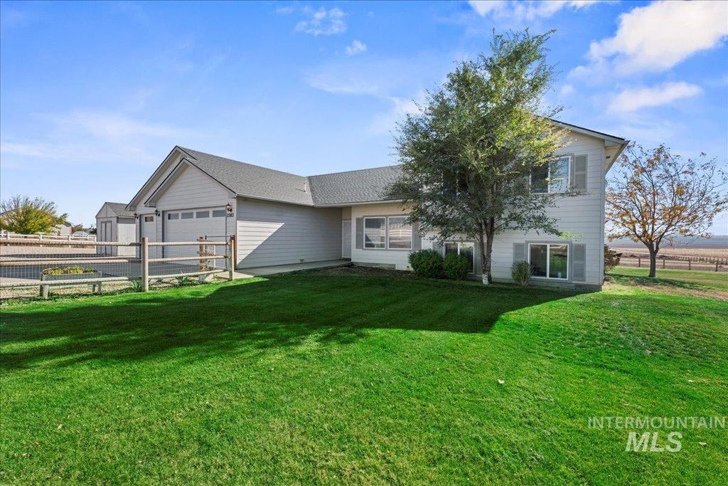 Photo of 13983 Santa Rita Drive, Nampa, ID 83686 (MLS # 98980527)