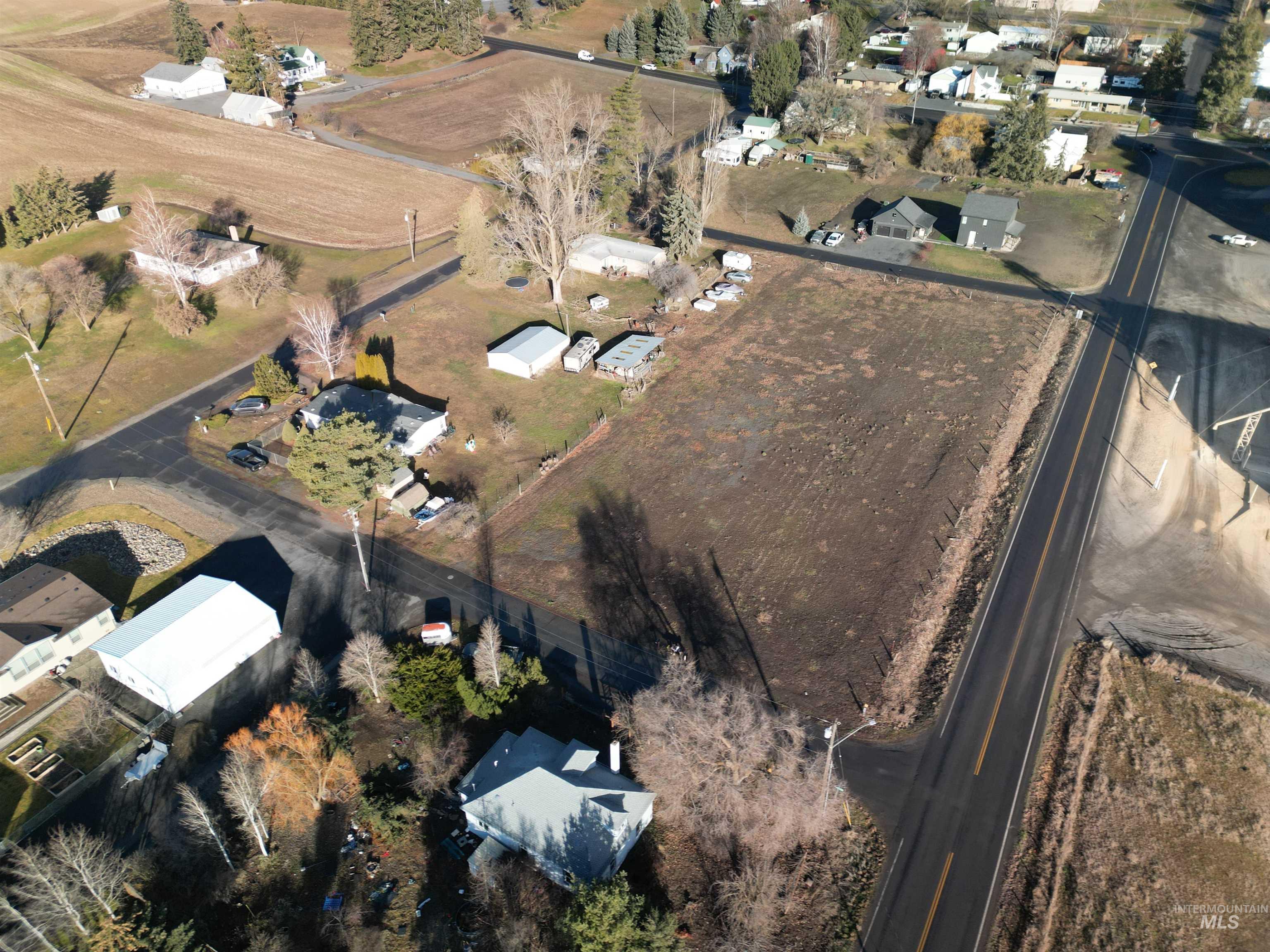 000 Adams St/Jackson St Lots 1-3