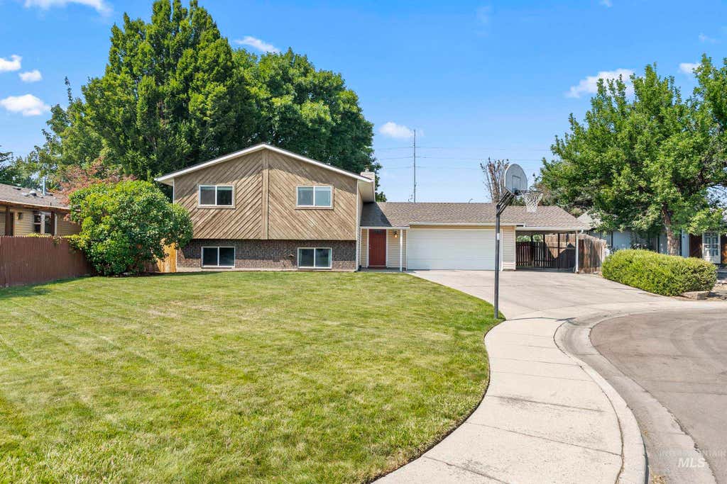 Photo of 8920 W Donnybrook Dr, Boise, ID 83709 (MLS # 98996493)