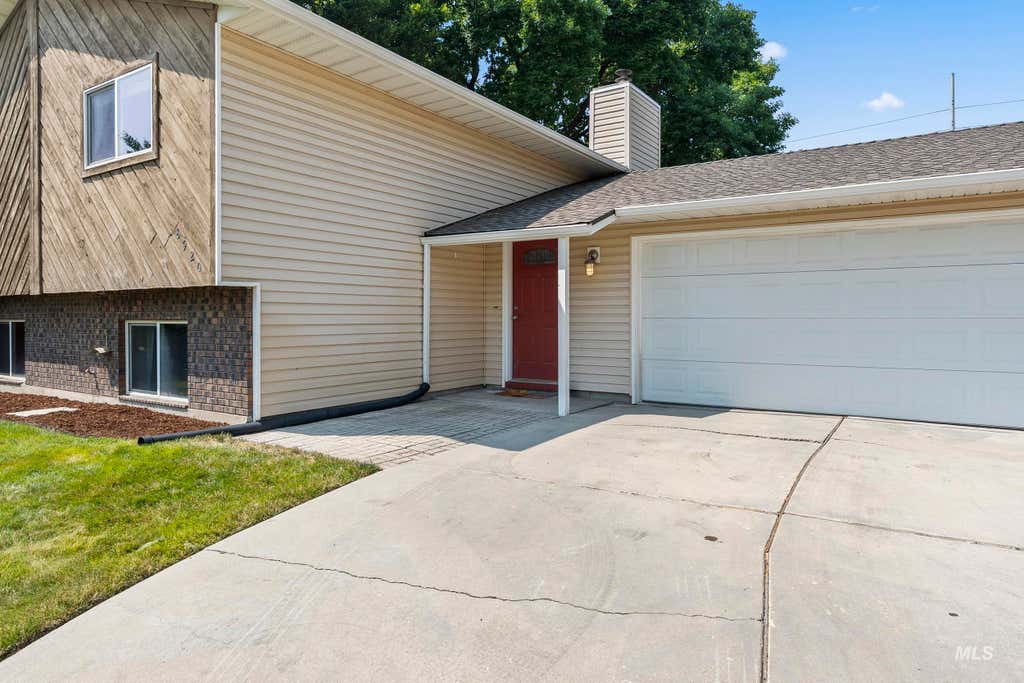 Photo of 8920 W Donnybrook Dr, Boise, ID 83709 (MLS # 98996493)