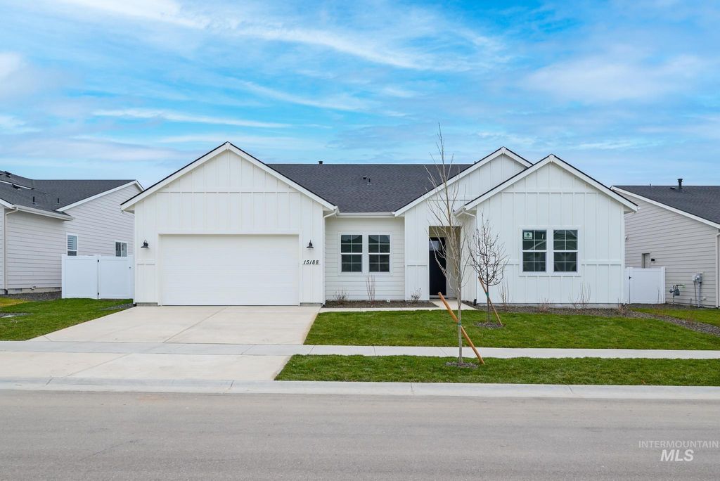 Photo of 15188 Steel Cloud Ave, Caldwell, ID 83607 (MLS # 98974844)