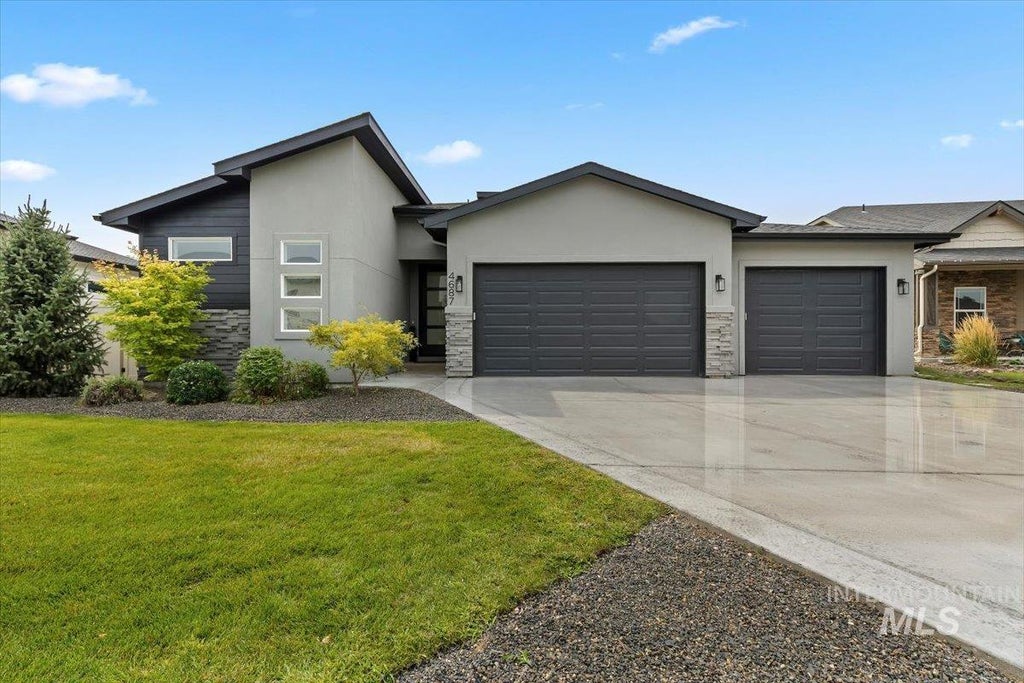 Photo of 4687 S Gabbro Way, Nampa, ID 83686 (MLS # 98997683)