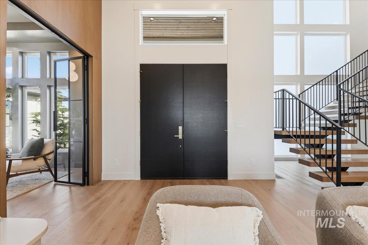 3457 N Harvest Moon Way