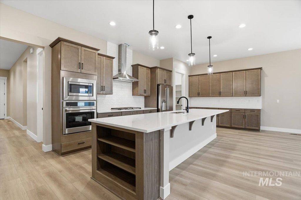 Photo of 2378 N Kenora Ave, Star, ID 83669 (MLS # 98972444)