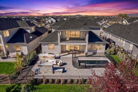 Photo of 7703 W W Corinthia St, Eagle, ID 83616 (MLS # 98981486)