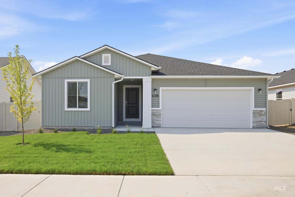 Photo of 4316 Dayton St, Caldwell, ID 83605 (MLS # 98995340)