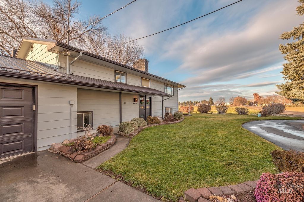 Photo of 8087 N Pennsylvania Ave, Fruitland, ID 83619 (MLS # 98970431)