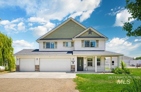Photo of 8104 S Happy Valley Rd, Kuna, ID 83634 (MLS # 98991626)
