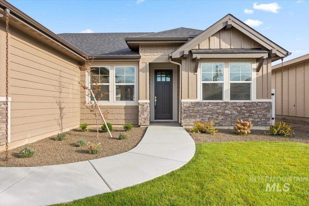 Photo of 1708 Kayak Rd, Emmett, ID 83617 (MLS # 98963985)