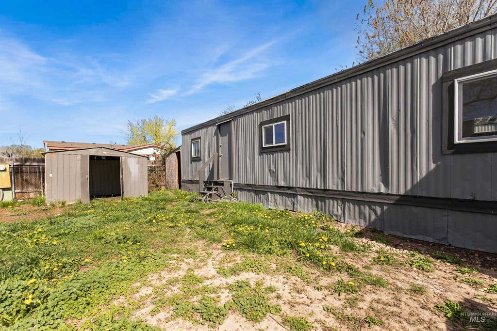 Photo of 408 E 51st St #12, Garden City, ID 83714 (MLS # 98990275)