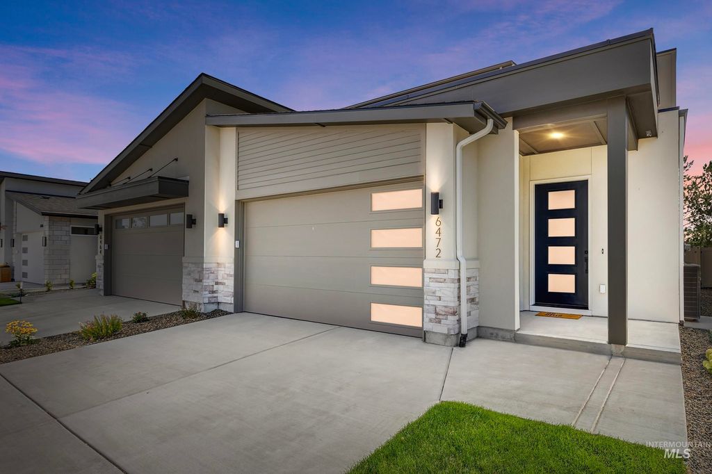 Photo of 6472 S Astoria Ave, Meridian, ID 83642 (MLS # 98970814)