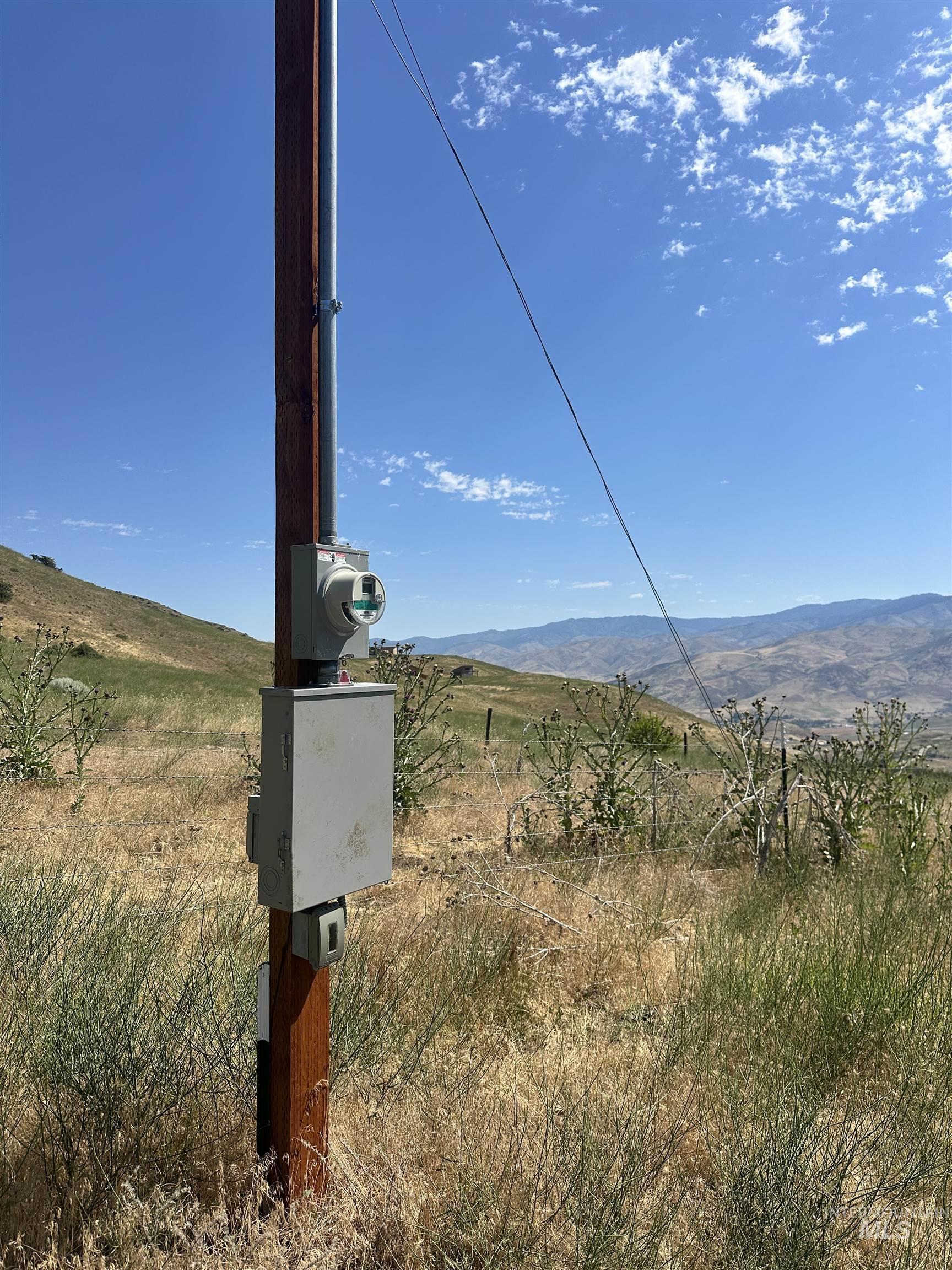 Exterior view of a mountain backdrop