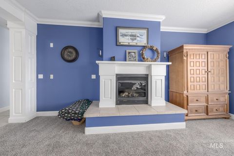 Photo of 1280 SW 3rd Ave, Fruitland, ID 83619 (MLS # 98935999)