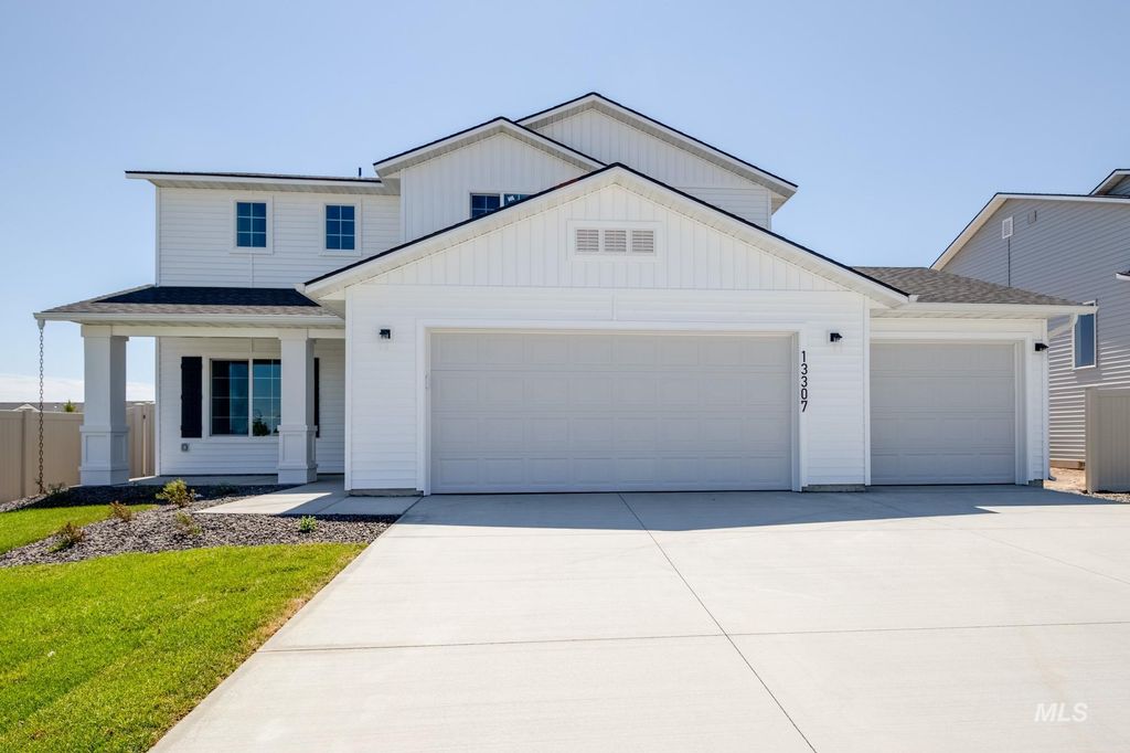 Photo of 1092 Ellis River Ave, Middleton, ID 83644 (MLS # 98965847)