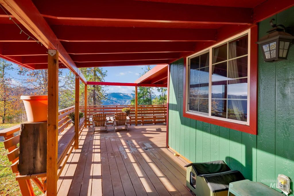 Photo of 5443 Hwy 11, Orofino, ID 83544 (MLS # 98967227)