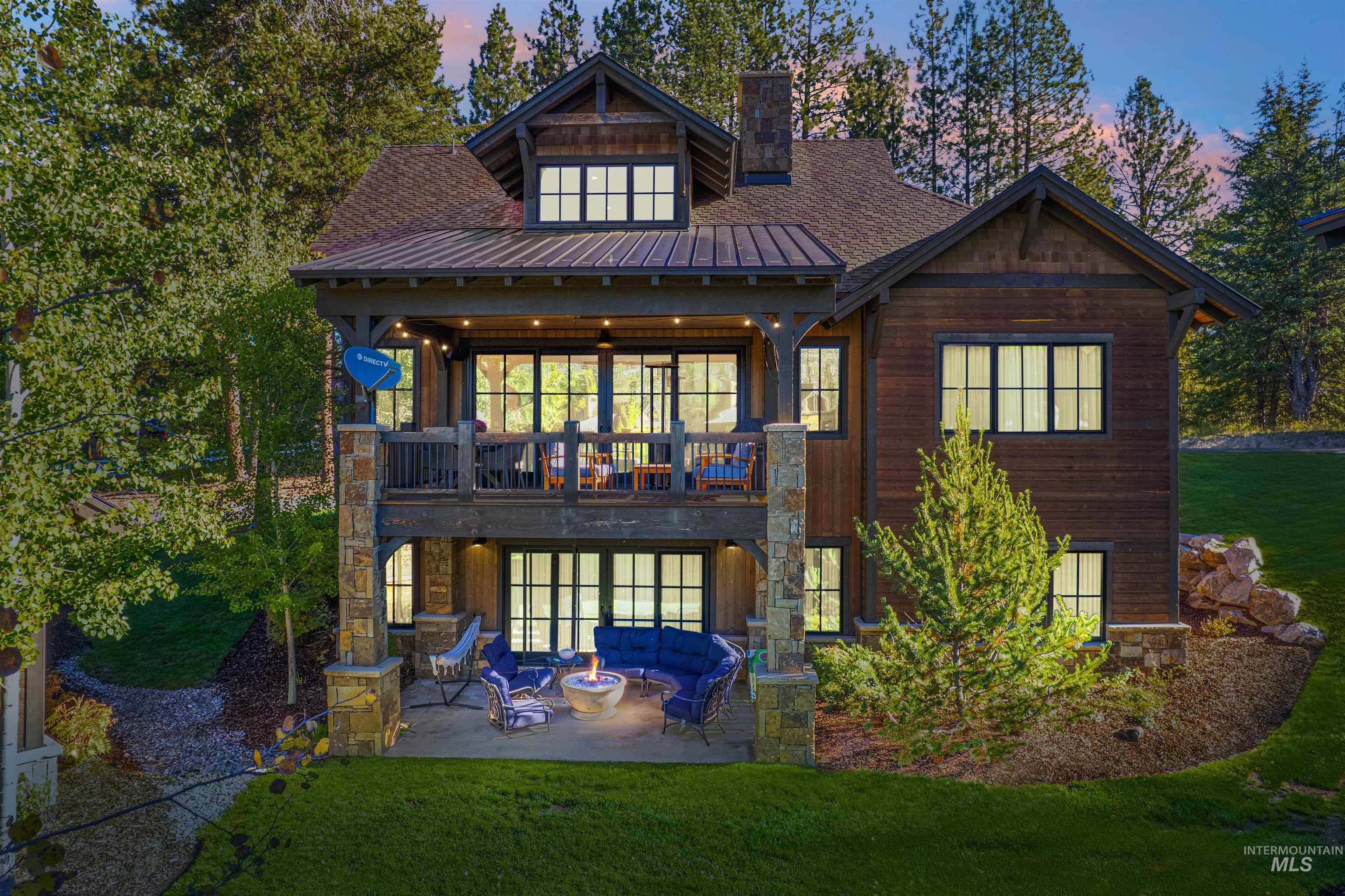 1132 Shellworth Cir
