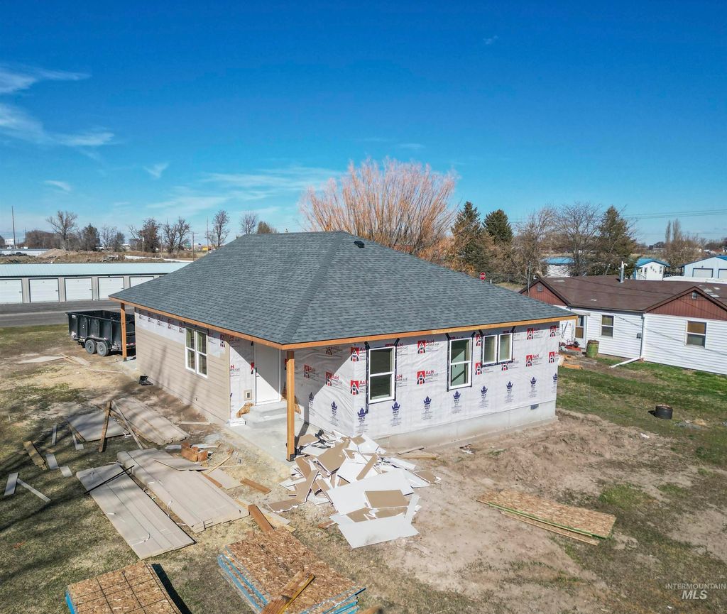 Photo of 151 18th Street, Heyburn, ID 83336 (MLS # 98976715)