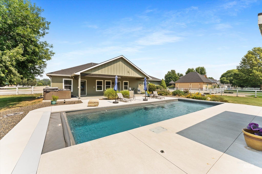 Photo of 8987 New Castle Dr, Middleton, ID 83644 (MLS # 98997216)