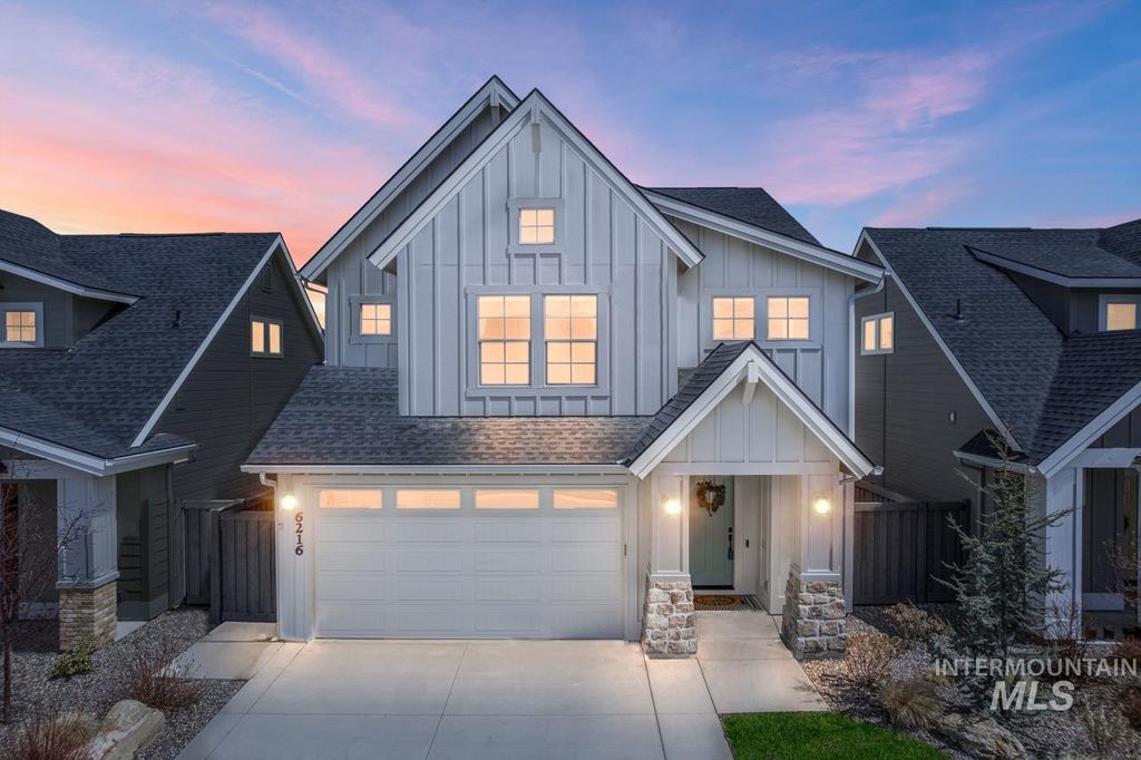 Photo of 6216 S Wayland Way, Meridian, ID 83642 (MLS # 98984563)